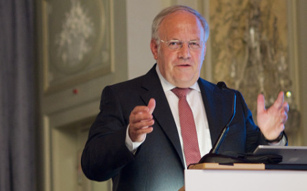 Laut Bundesrat Johann Schneider-Ammann braucht es angesichts der sich abzeichnenden Digitalisierungswelle auch ICT-Security-Experten © Jens Stark / NMGZ