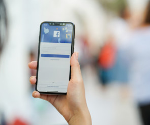 Facebook auf dem Smartphone 