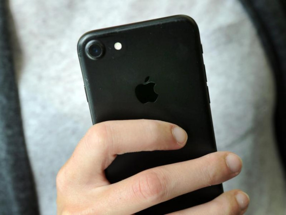 Phishing-Angriffe über iPhone-Adressbuch möglich 
