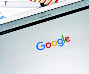 Google 
