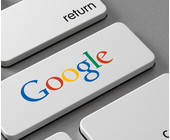 Google-Logo auf Tastatur